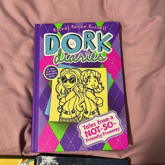 Books - Picture 2 of 5